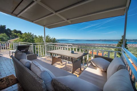 Apartment (A1) | Terrace/patio