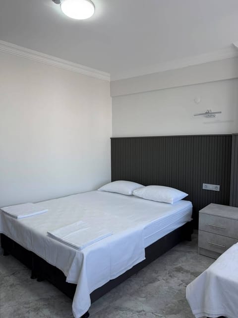 Comfort Double Room, 1 Double Bed, Smoking, City View | Desk, laptop workspace, blackout drapes, iron/ironing board (on request)