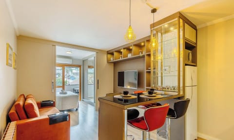 Basic Apartment | Interior