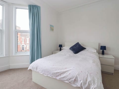 3 bedrooms, WiFi (free), individually decorated, individually furnished