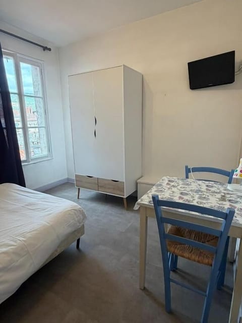 Classic Double Room | WiFi (free)