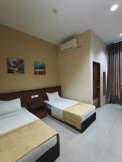 Standard Twin Room | WiFi (free)