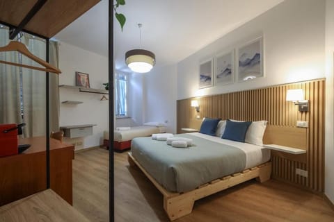 Triple Room | In-room safe, iron/ironing board, WiFi (free)