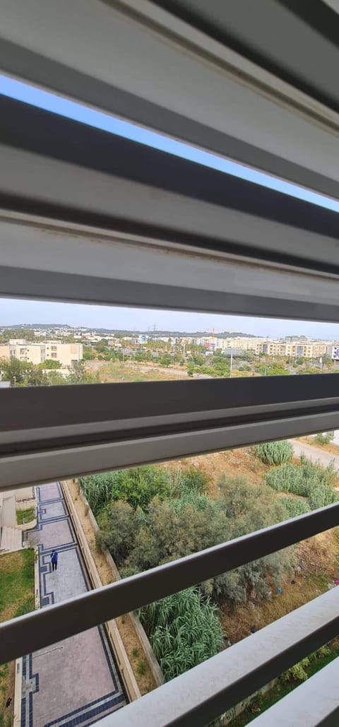 Apartment, 3 Bedrooms, Accessible, Smoking | Interior