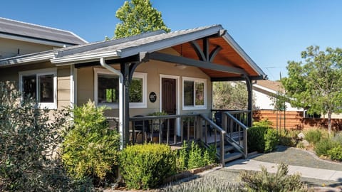 House (2 Bedrooms) | Front of property