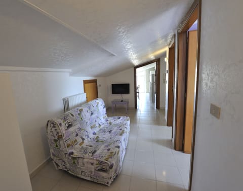 Penthouse, 2 Bedrooms, Private Bathroom, Ocean View | Premium bedding, desk, iron/ironing board, free cribs/infant beds