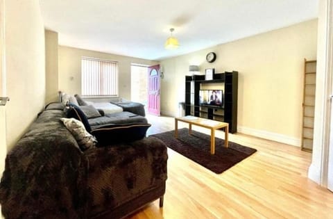 Comfort Studio | Living area