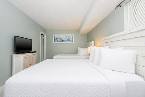 Condo, 2 Bedrooms | 2 bedrooms, WiFi (free)