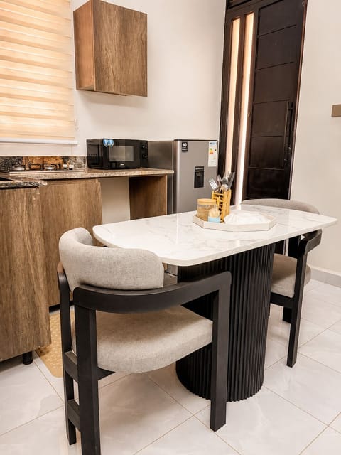 Deluxe Apartment, Balcony | Dining