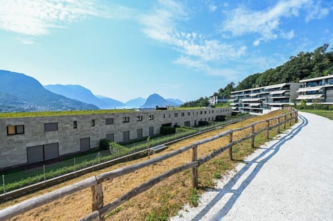 Apartment, 3 Bedrooms, Accessible, Terrace | Property grounds