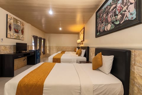Family Room, Balcony, Garden View | WiFi (free)