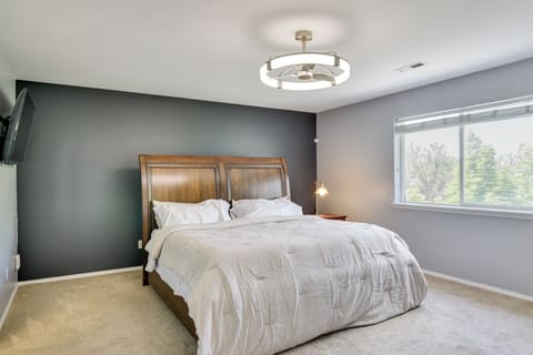 House (5 Bedrooms) | Interior