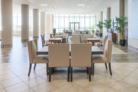 Condo, 3 Bedrooms | Lobby