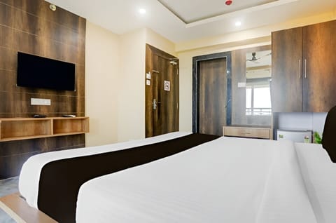 Deluxe Double Room | Desk, laptop workspace, WiFi (free)