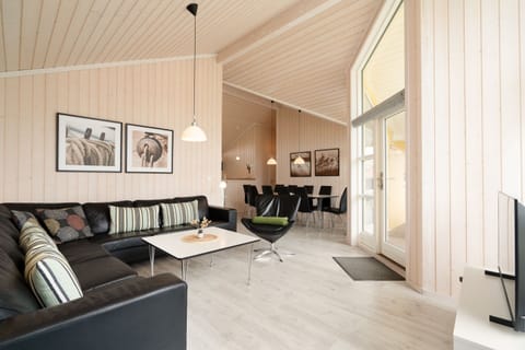 Apartment | Living room