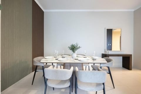 Apartment, Balcony | Dining