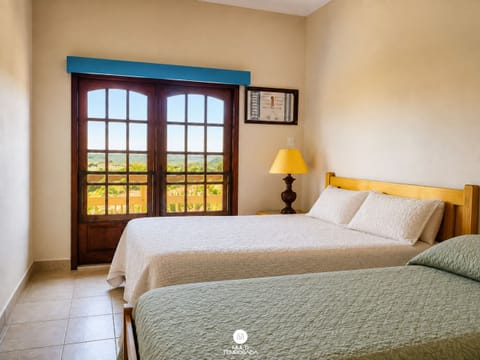 Family House, Pool Access | WiFi (free), individually decorated, individually furnished