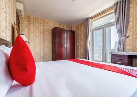 Superior Apartment, Balcony, City View | In-room safe, iron/ironing board, WiFi (free)