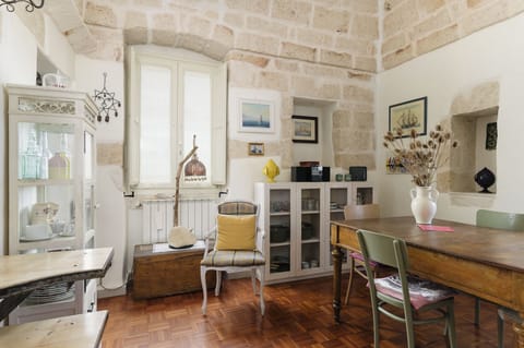 Apartment, City View | Dining