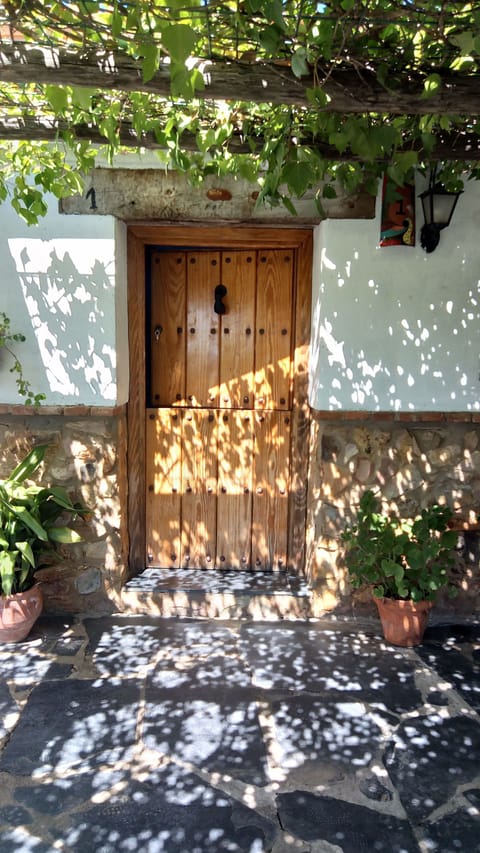 House, Terrace, Valley View (La Jara) | Property entrance
