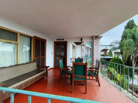 Deluxe Suite, Balcony, City View | Terrace/patio