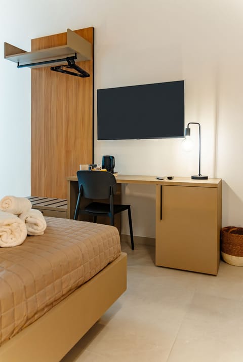 Comfort Triple Room, Mobility Accessible, Balcony | In-room safe, desk, WiFi (free)