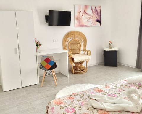 Superior Double Room | Bed sheets