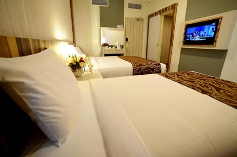 Desk, iron/ironing board, free WiFi, bed sheets