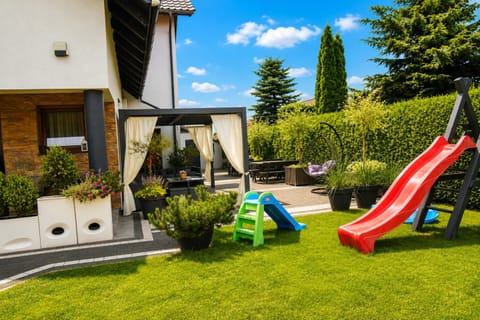 Apartment | Children's area