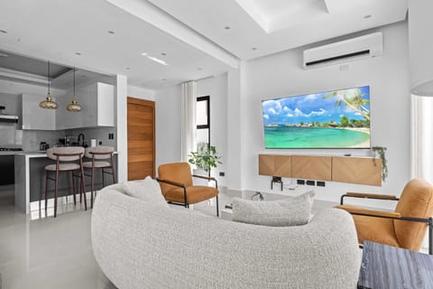 House | 3 bedrooms, high-speed internet