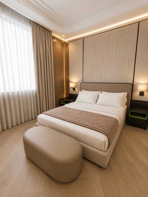 Standard Double Room | In-room safe, soundproofing, iron/ironing board (on request)