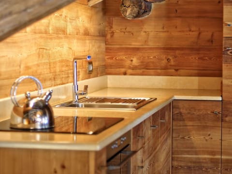 Daily buffet breakfast (EUR 7 per person)