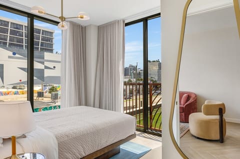 Family Apartment, Balcony, City View | Blackout drapes, iron/ironing board, WiFi (free)