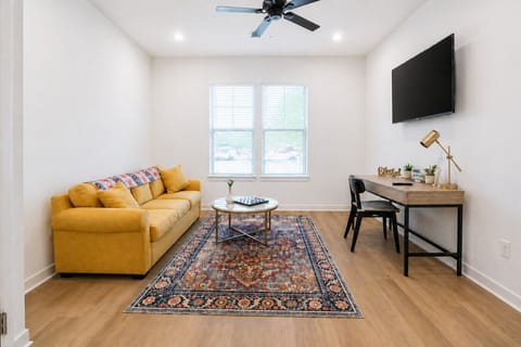Apartment | Iron/ironing board, WiFi (free)