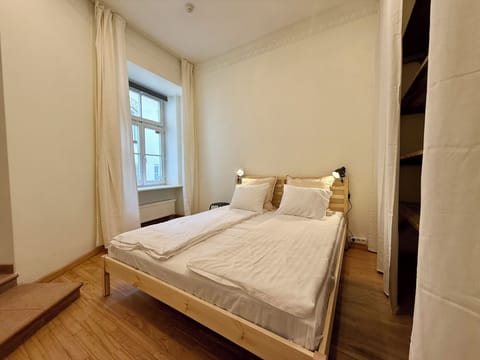 Business Apartment, Courtyard View | Iron/ironing board, WiFi (free)