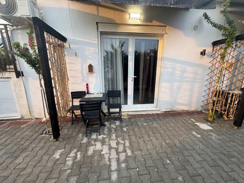 Family Quadruple Room, Balcony, Beach View | Outdoor dining