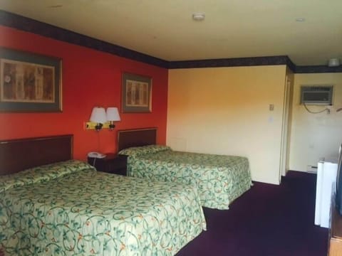 Room, 2 Double Beds | Free WiFi, bed sheets