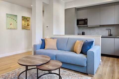 Comfort Apartment, Garden View | Living area