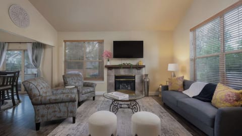 Apartment (3 Bedrooms) | Front of property