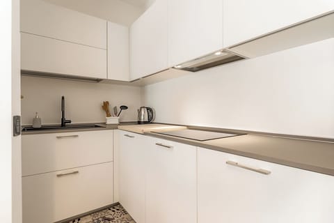 Apartment, 1 Bedroom, Balcony | Private kitchen | Espresso maker, coffee/tea maker, electric kettle