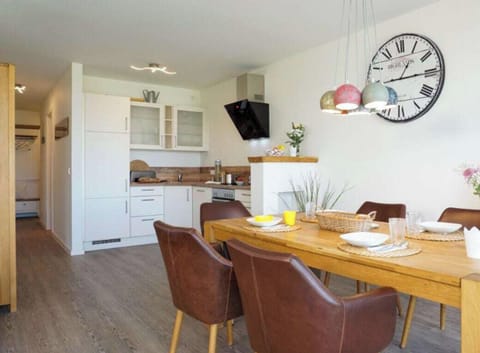 House | Dining
