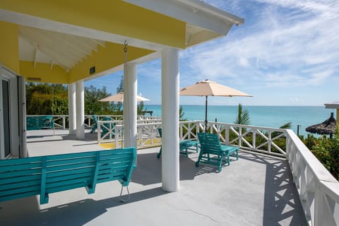 House, 4 Bedrooms | Terrace/patio