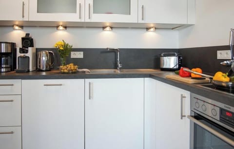 House | Private kitchen