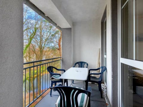 House | Outdoor dining