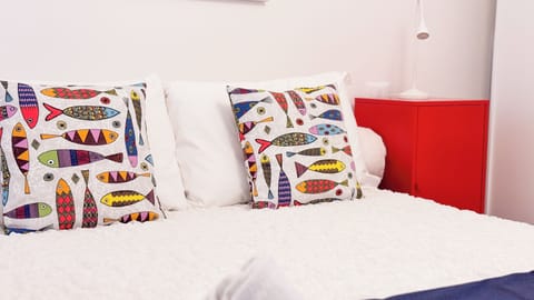 Apartment (1 Bedroom) | 1 bedroom, iron/ironing board, bed sheets