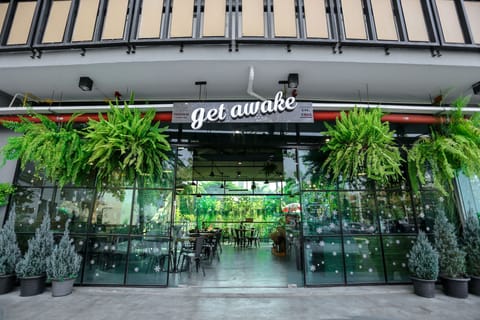 Coffee shop