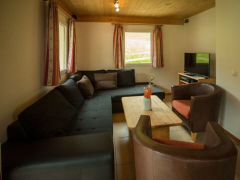 Chalet | Living area