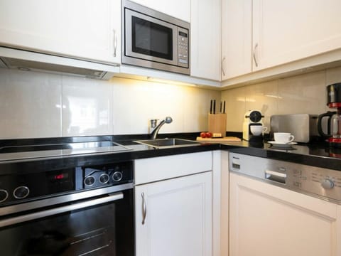 House | Private kitchen