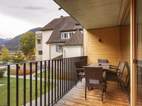 House | Outdoor dining