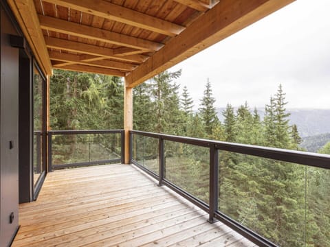 Chalet | Property grounds